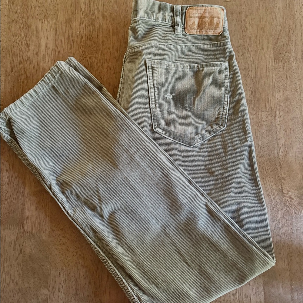 Patagonia Corduroy Olive Green Pants 100% Organic Cotton